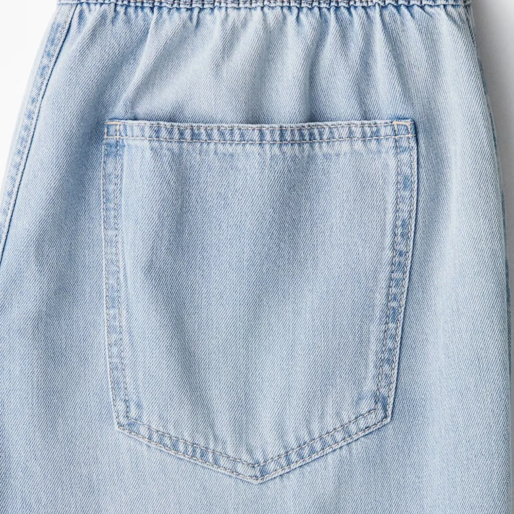 Loose fit- Denim drawstring pants